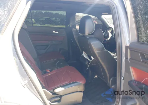 2022 Volkswagen Atlas Cross Sport 3.6L V6 Sel Premium R-Line z USA, uszkodzony, nr VIN 1V2FE2CAXNC219550